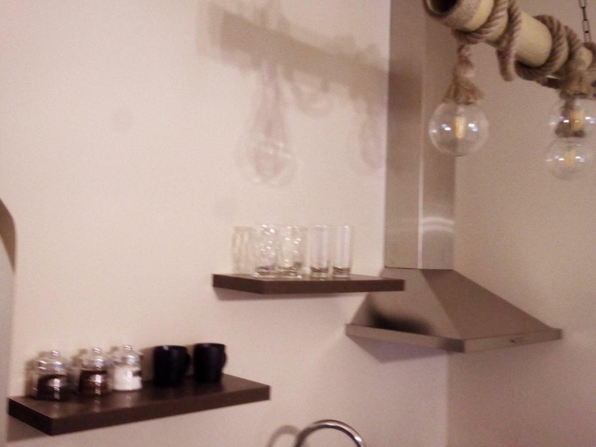 Lux Studio 1 Athena Bagian luar foto